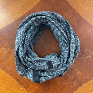 Lulu Lemon Scarf